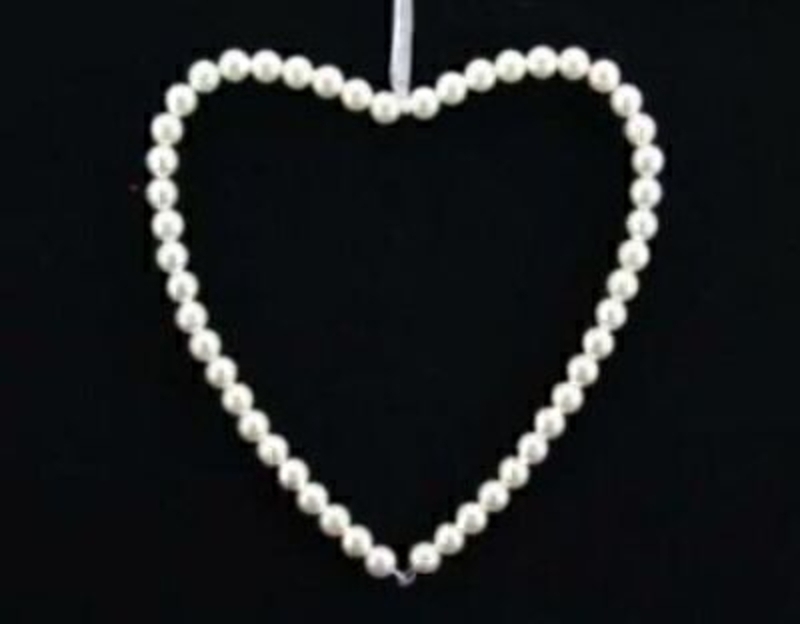 Pearl beaded heart decoration by Gisela Graham. Size 18x1x21cm